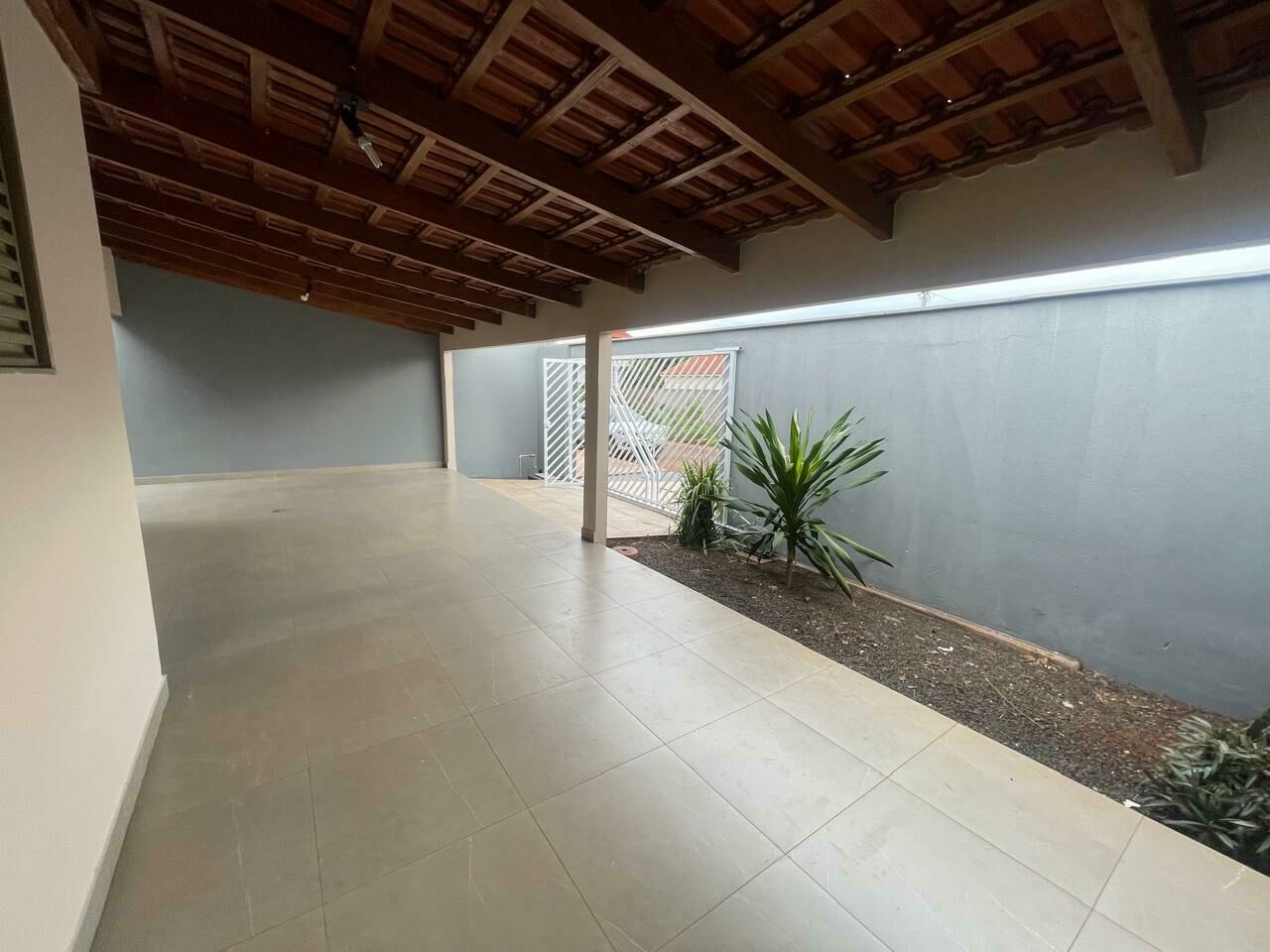 Imagem do VENDA - CASA NO SETOR SÃO PAULO